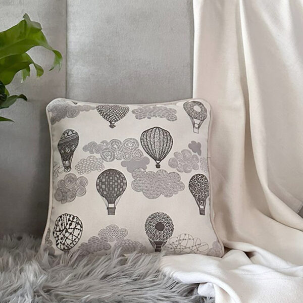 ALMOHADÓN 30X30 GLOBO EN VUELO